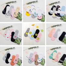 Load image into Gallery viewer, 5pairs Fashion Animal Patterned Short Women Socks Cartoon Summer Thin Socks Art Cute Funny Cotton Ankle Socks Cheap Soft Hosiery