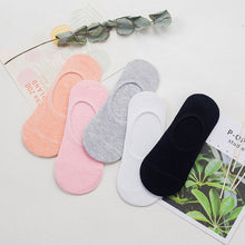 Load image into Gallery viewer, 5pairs Fashion Animal Patterned Short Women Socks Cartoon Summer Thin Socks Art Cute Funny Cotton Ankle Socks Cheap Soft Hosiery